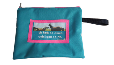 bikinitascherl vorne